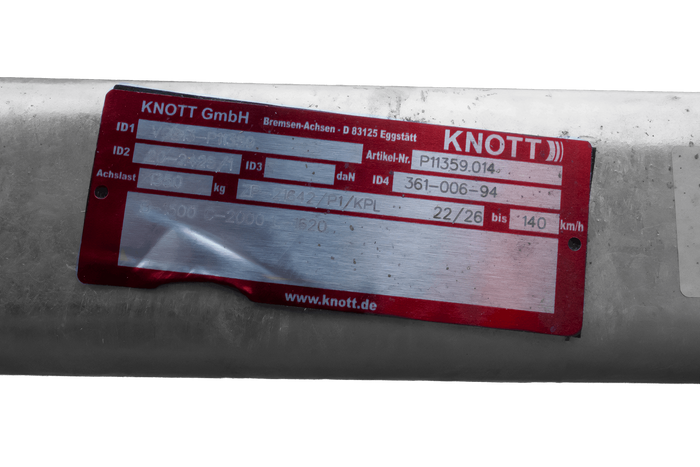 KNOTT P11359.014 VGB13 braked axle for boat trailer 1350kg 1500mm 2000mm 5x112